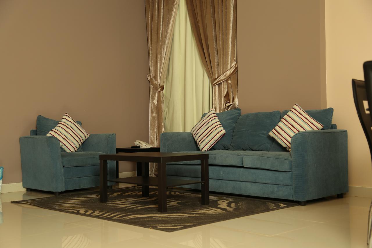 ריאד Dar Hashim Hotel Apartments - Al Morouj מראה חיצוני תמונה